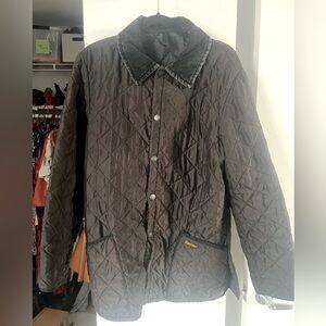 Barbour quilted jacket with buttons in navy, size L